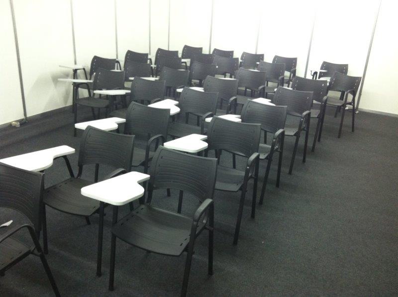 Locação de cadeiras para palestras