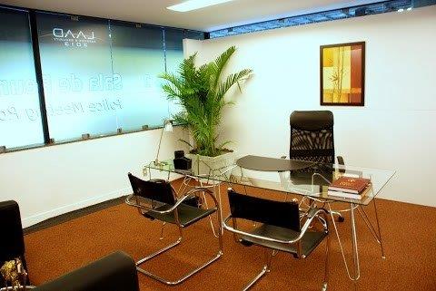 Locação de móveis corporativos