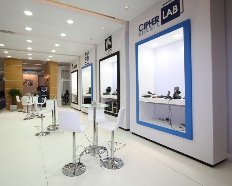 Móveis para stand de vendas